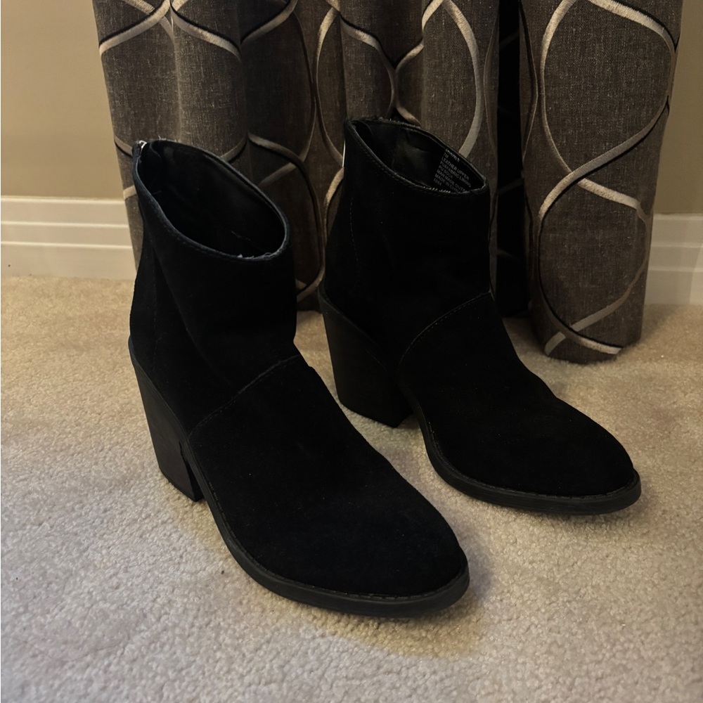 Steve Madden Black Heeled Boots